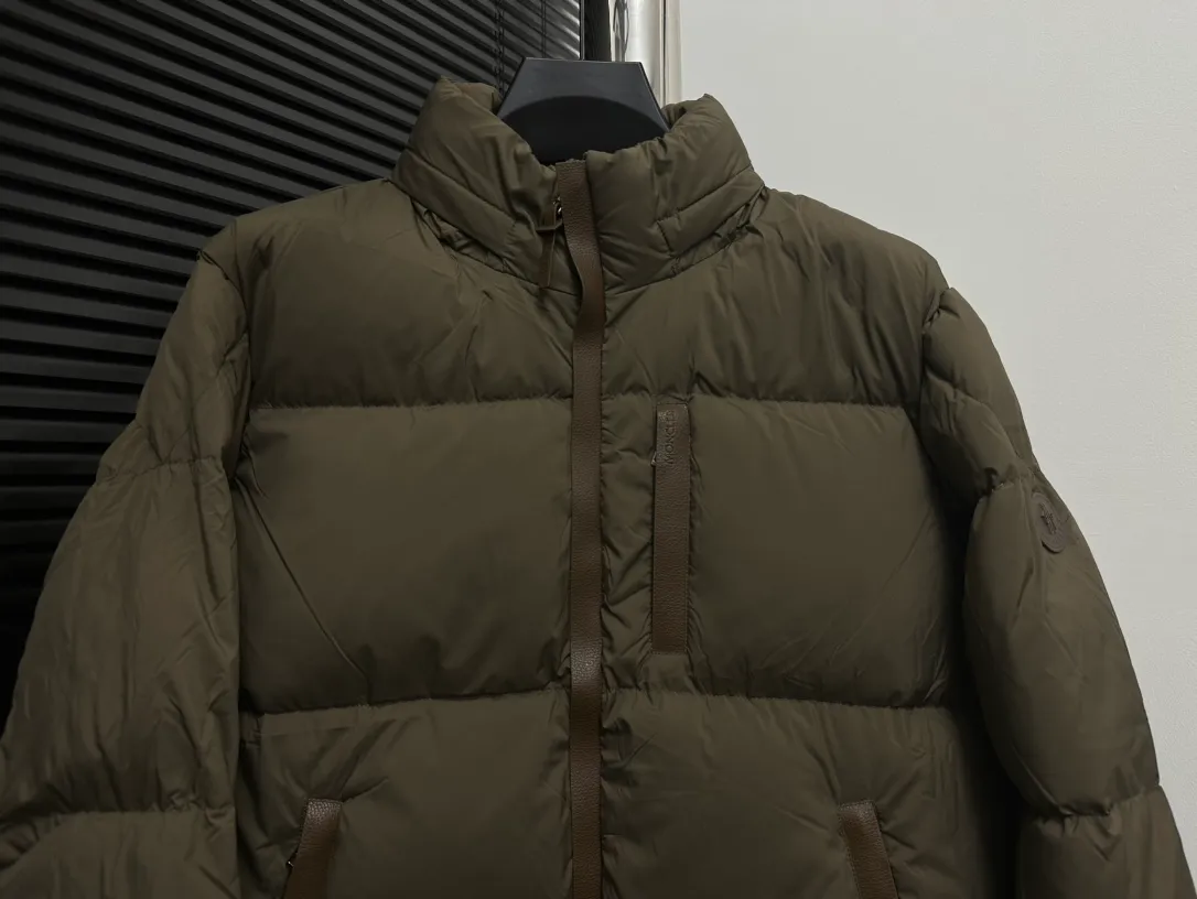 【MONER】MC Besbre Besbre micro chic ， ， 。 ， Classic ， 。 micro chic micro chic Size：1-5